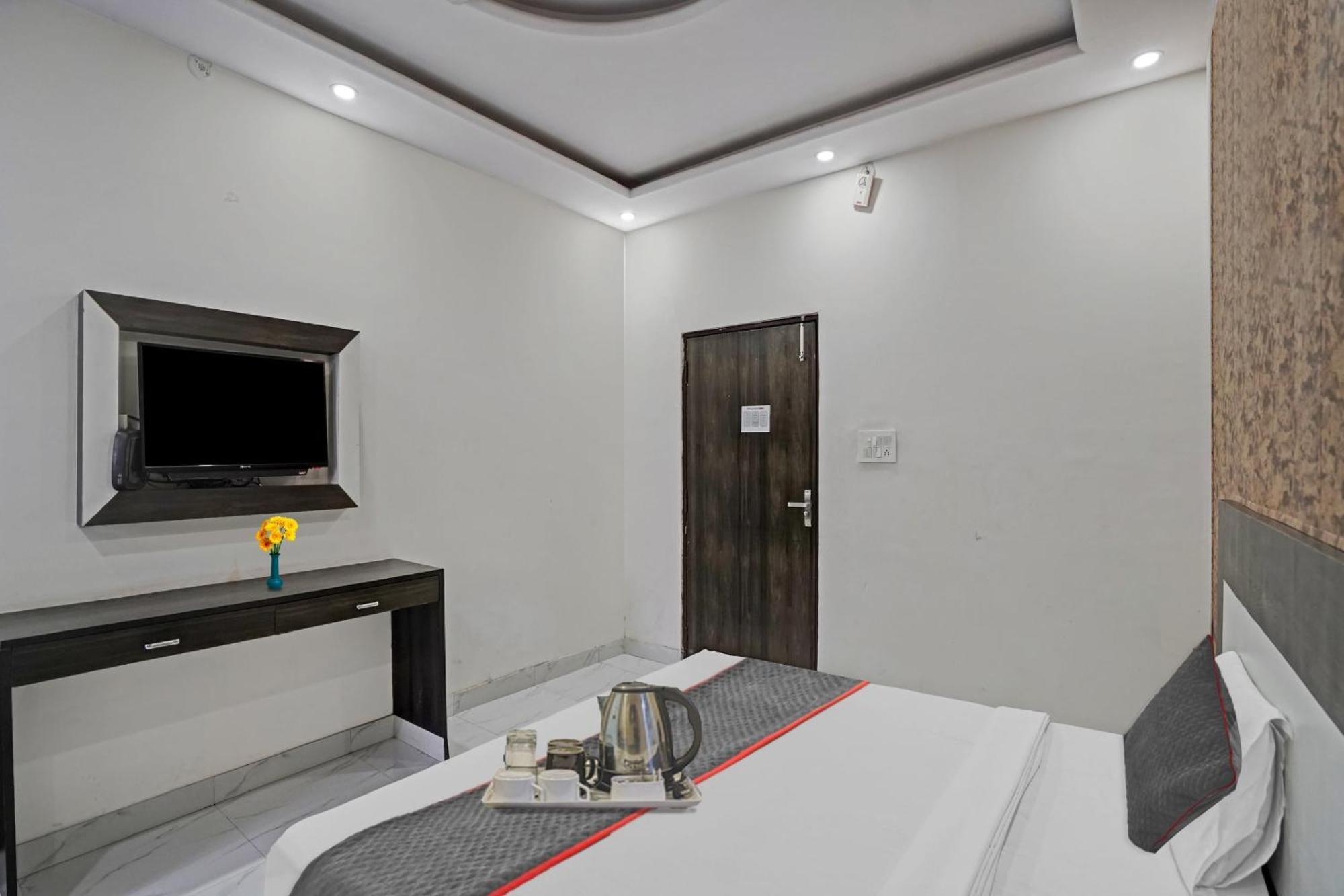 Collection O Rajvanshi Paradise Gurgaon Zewnętrze zdjęcie