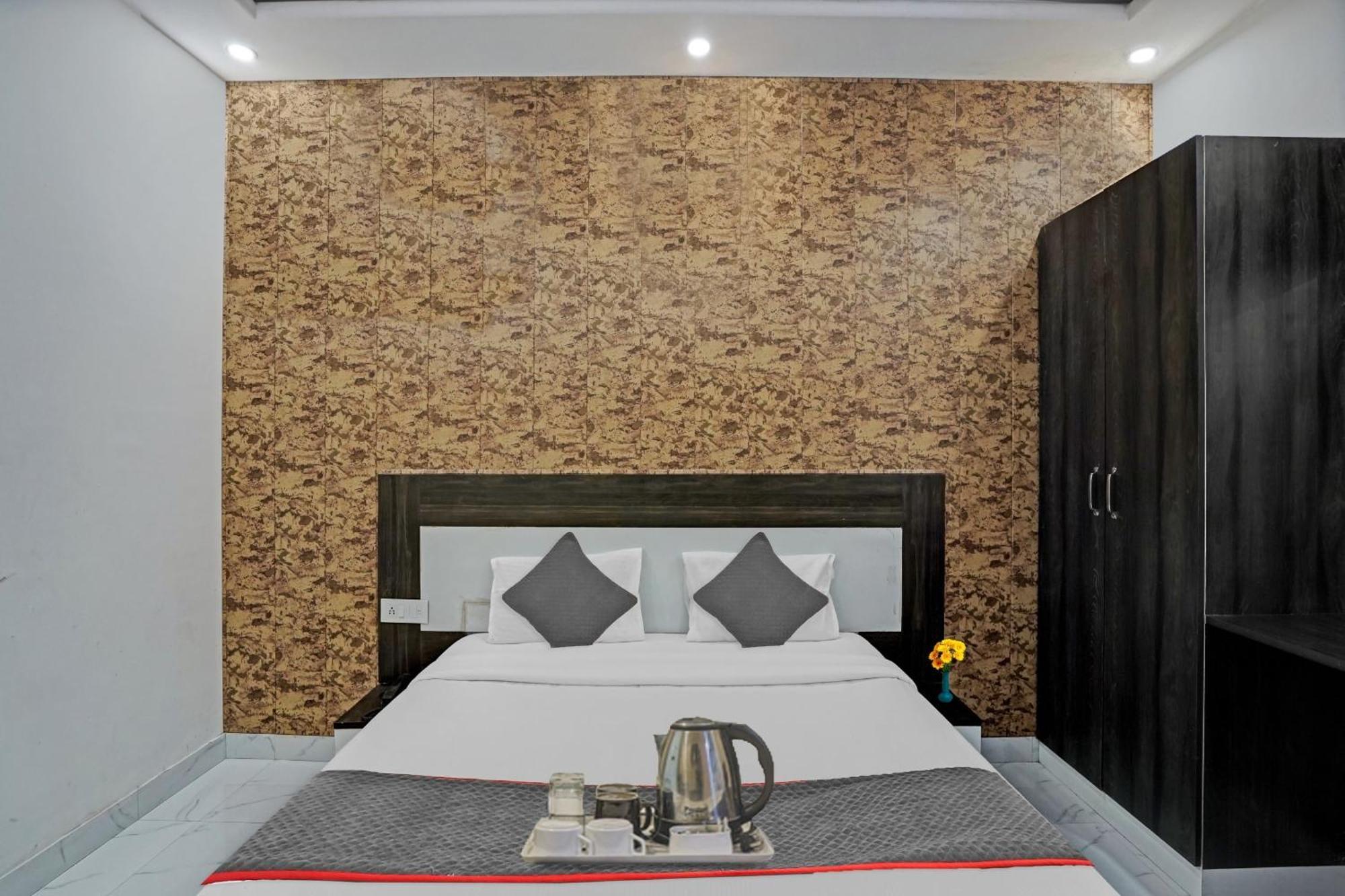 Collection O Rajvanshi Paradise Gurgaon Zewnętrze zdjęcie