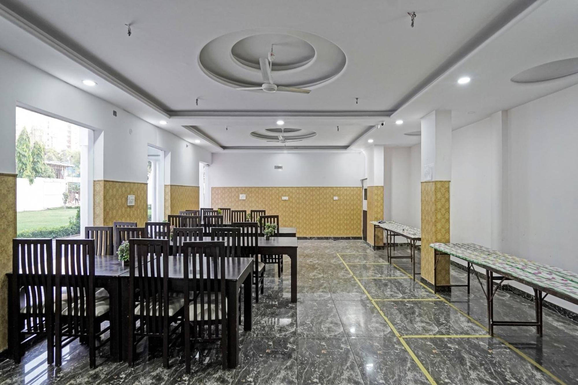 Collection O Rajvanshi Paradise Gurgaon Zewnętrze zdjęcie