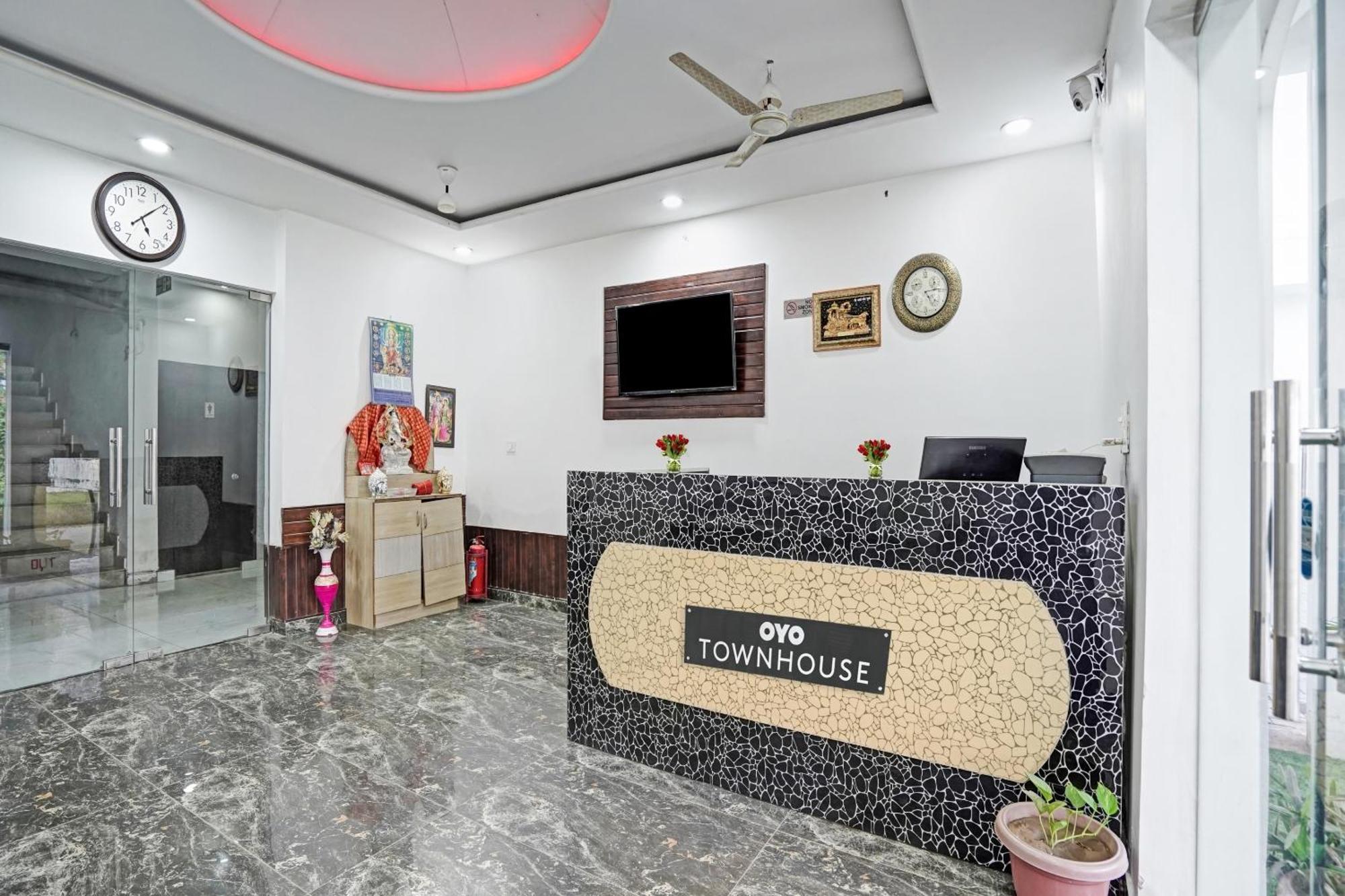 Collection O Rajvanshi Paradise Gurgaon Zewnętrze zdjęcie