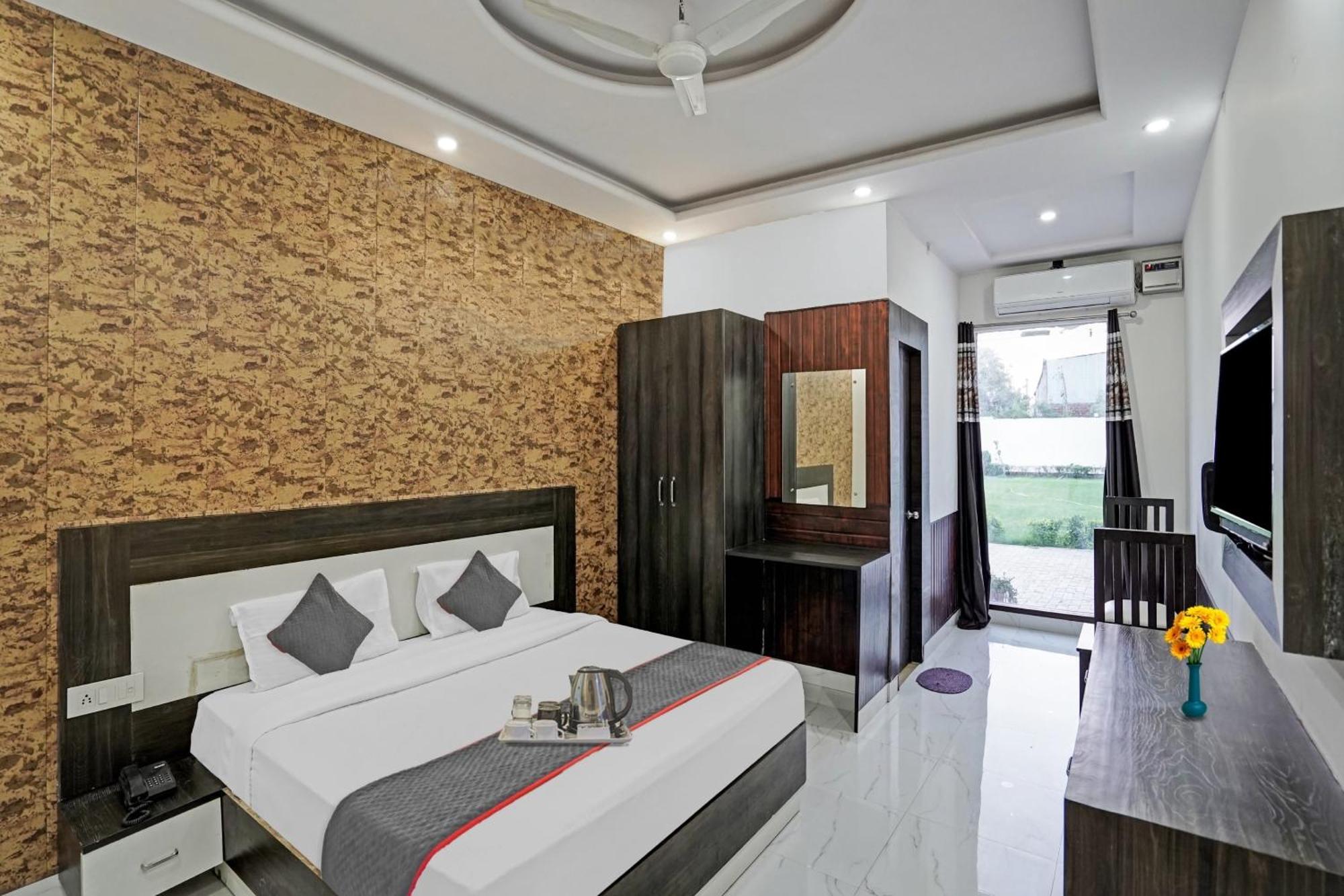 Collection O Rajvanshi Paradise Gurgaon Zewnętrze zdjęcie